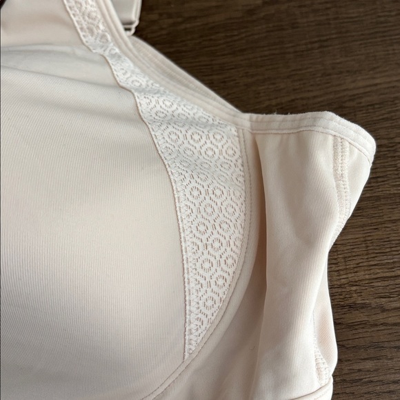 Jockey Women’s Plus Bra Lot 7514 Beige/Blush Forever Fit Wireless 3XL (2 Bras) - Picture 9 of 15